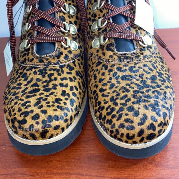 NWT Cole Haan Nantucket mini cheetah calf hair water resistant ankle boots - Picture 4 of 13